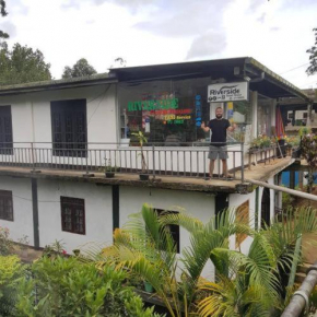 River Side Guest house Family Rooms, Maskeliya